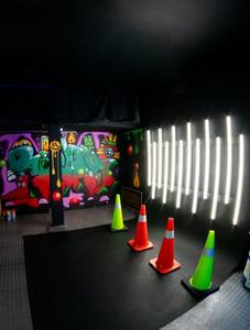 Estudio 7 tema led industrial