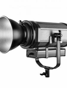LED 150w 5500k incluye fresnel equiv 1000w tungsteno   GVM 150D