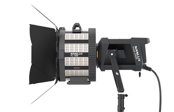 A Nanlux Evoke 2400B Fresnel alquiler