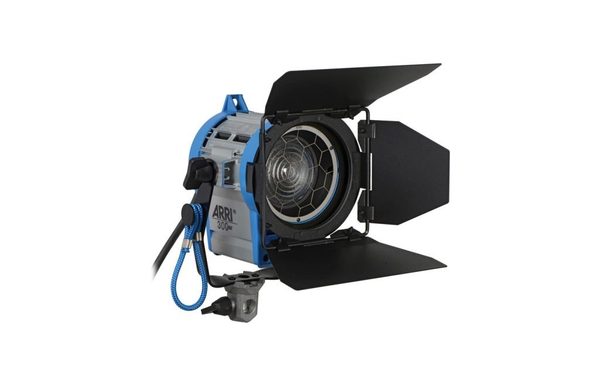 ARRI 300 Fresnel alquiler
