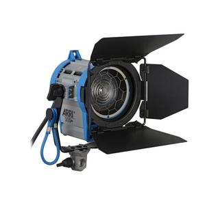 ARRI 300 Fresnel alquiler