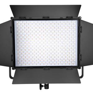 Nanlite Mixpanel 150 RGBW alquiler