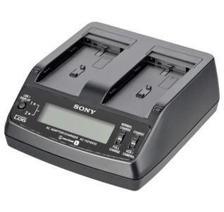 Sony AC Adapter / Twin Charger and NP-F970 alquiler