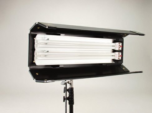 LUZ FLUORESCENTE KINO DIVA LIGHT 200